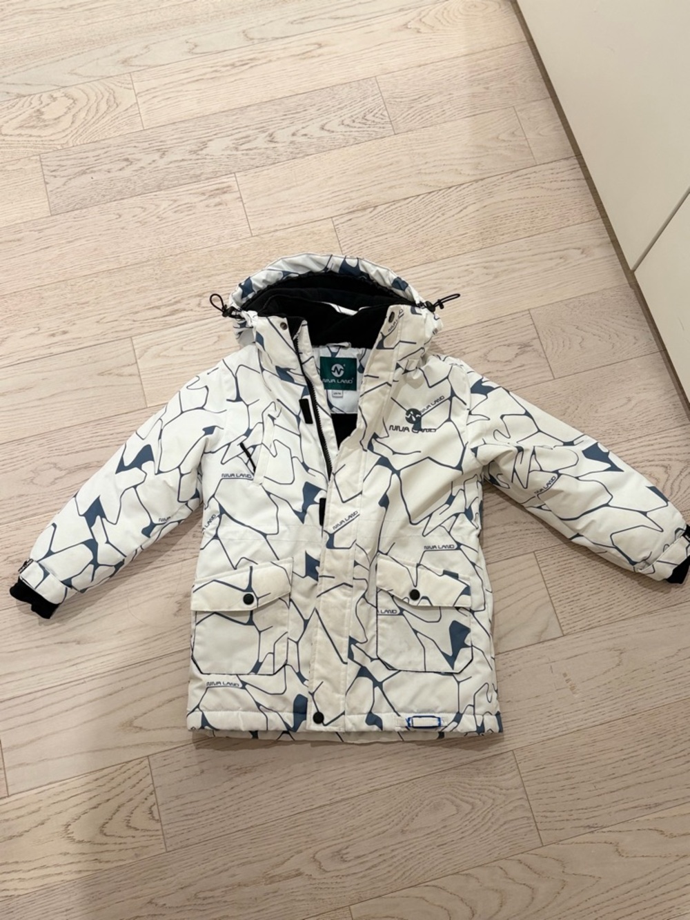 Kids White/Navy Patterned Ski Jacket